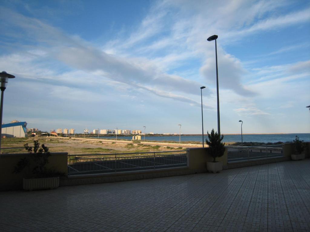 Apartamentos Turisticos Playa Principe ลามังกา เดล มาร์เมนอร์ ภายนอก รูปภาพ