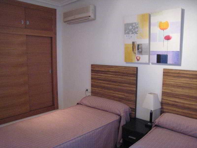 Apartamentos Turisticos Playa Principe ลามังกา เดล มาร์เมนอร์ ภายนอก รูปภาพ